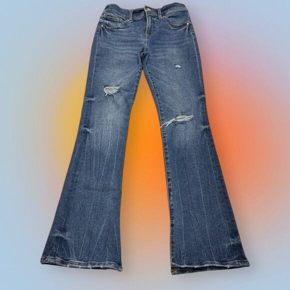 EXPRESS Women’s 2 Short Distressed SKYSKRAPER Blue Jeans - Picture 2 of 5